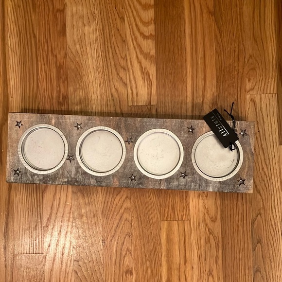 Allstate Other - Decorative candle light up holder
